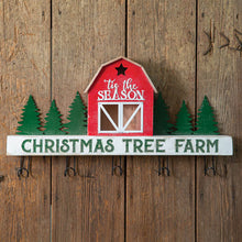  Christmas Tree Farm Wall Rack